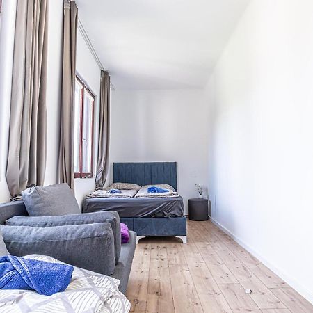Comfy Rooms In Shared Villa With Terrace And Garden Viena Exterior foto