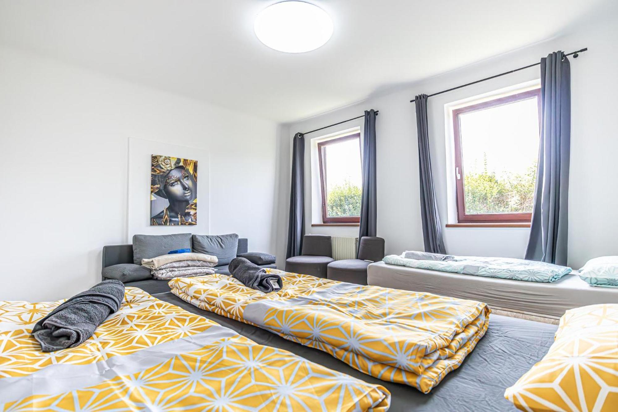Comfy Rooms In Shared Villa With Terrace And Garden Viena Exterior foto